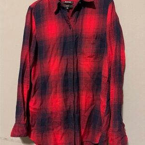 Madewell Red and Black Plaid Casual Button-Down Shirt